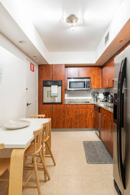 Amazing Apartment On The Beach Hollywood Eksteriør billede