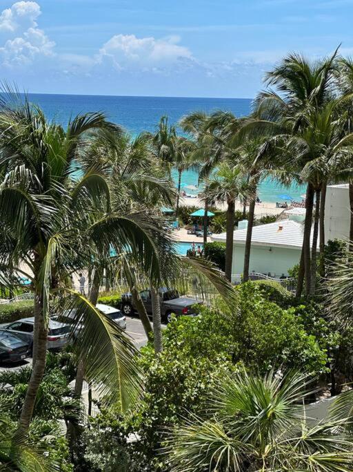 Amazing Apartment On The Beach Hollywood Eksteriør billede